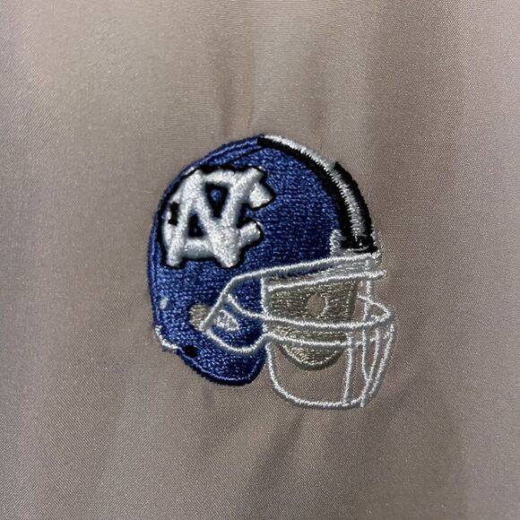 C &B Tan UNC North Carolina Tar Heels Sewn Football Helmet golf vest jacket M - Picture 6 of 10